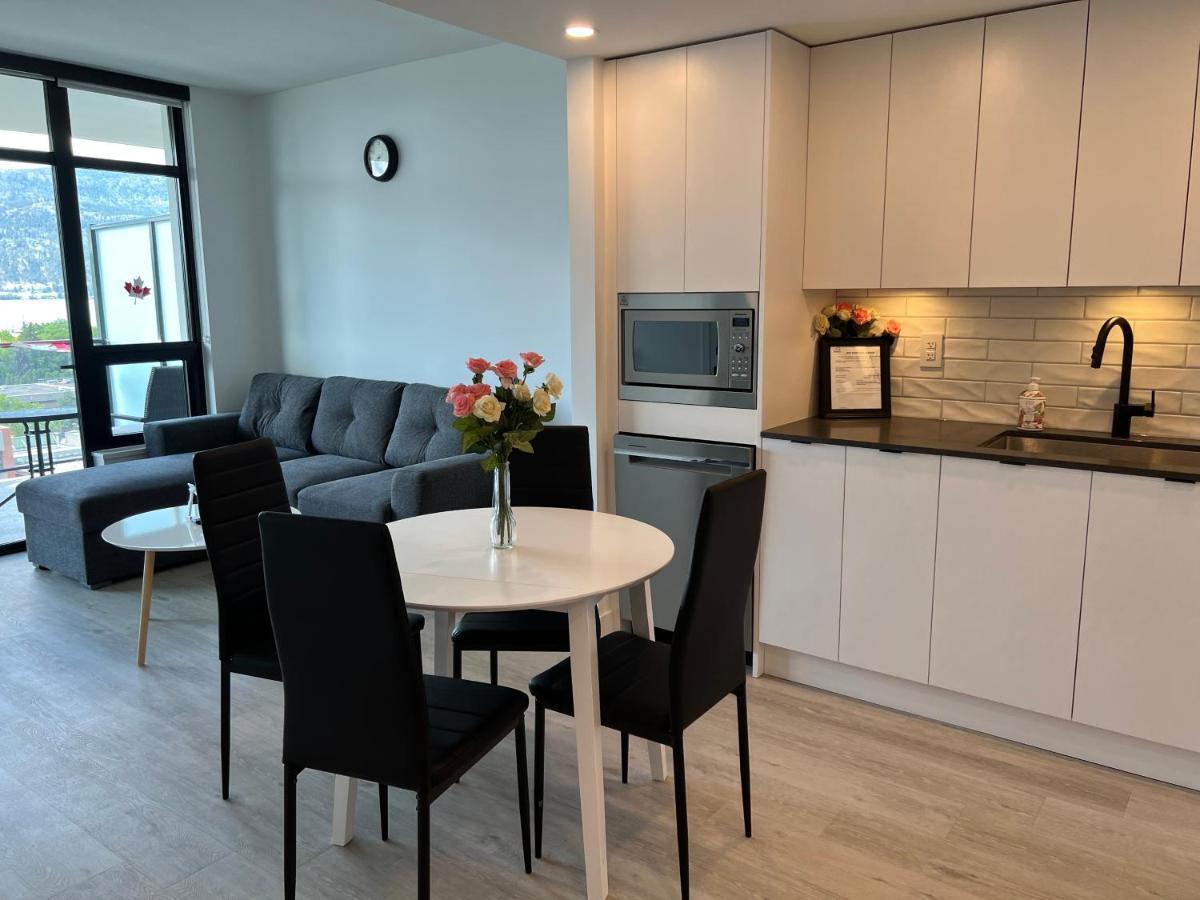 Amazing Brand New Lakeview Condo Downtown Келоуна Экстерьер фото